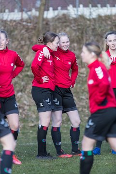 Bild 22 - F Rot Schwarz Kiel - SV Henstedt Ulzburg 2 : Ergebnis: 1:1